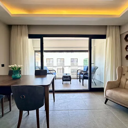 Ultra Luxury Dallas In Marina *