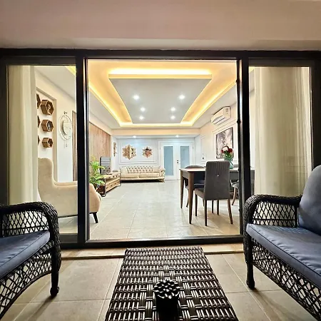 Apartament Ultra Luxury Dallas In Marina